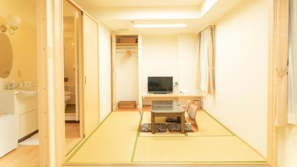 Smile Hotel Nishiakashi Esterno foto
